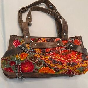 Floral Embroidered Women's Bag